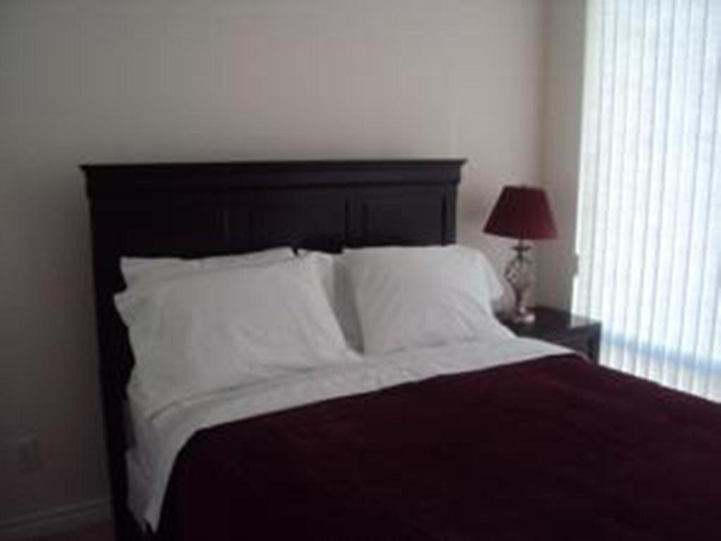 Urban Furnished Suites - Mississauga Zimmer foto