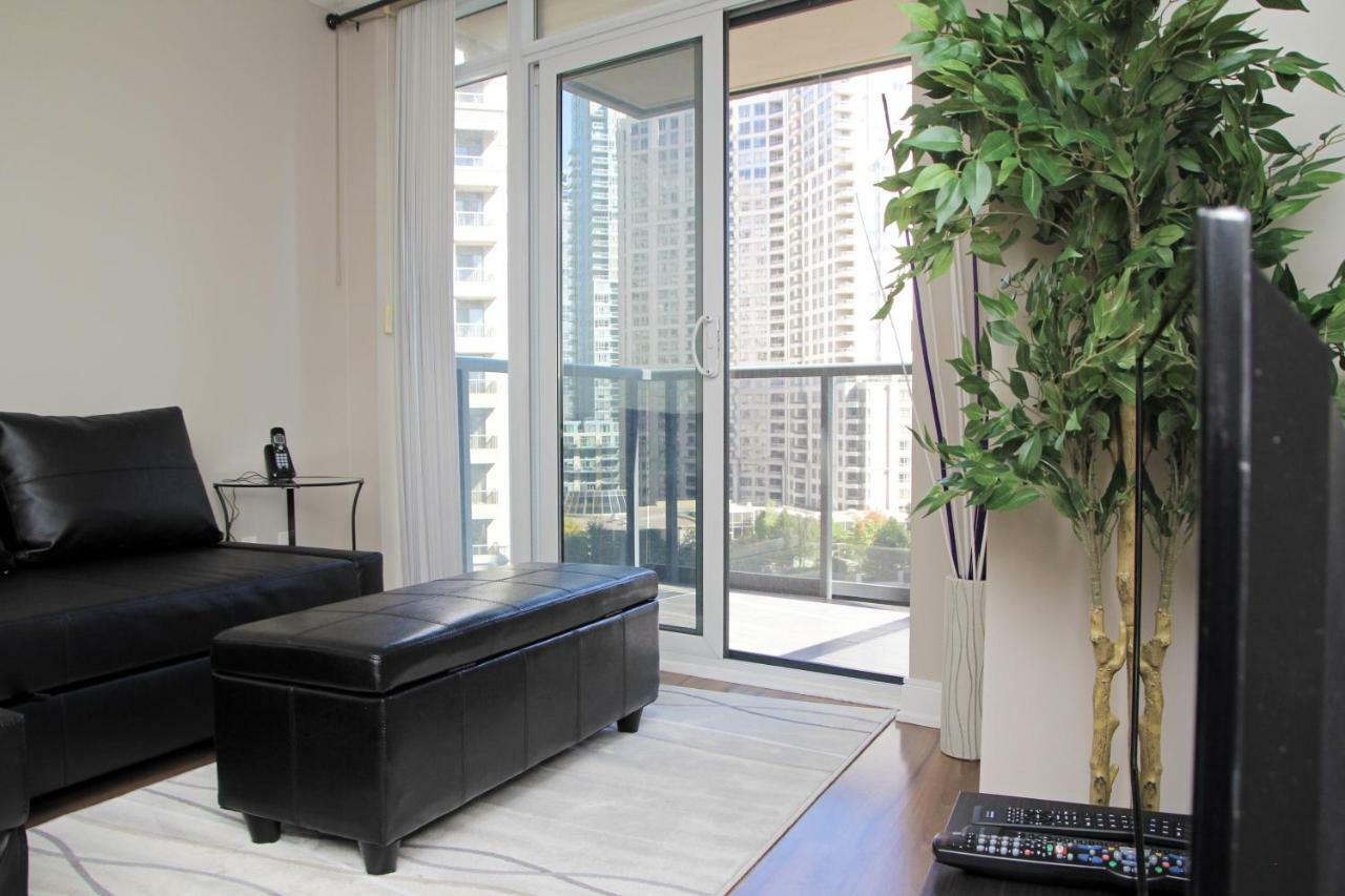 Urban Furnished Suites - Mississauga Exterior foto